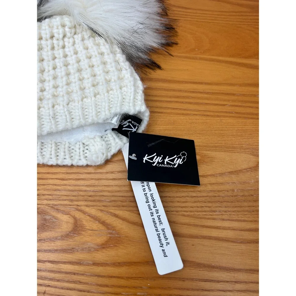 KYI KYI Beanie Hat Toddler Girls Ivory White Knit Winter Faux Fur Pom Pom